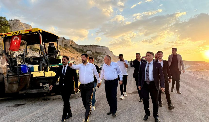 Avanos-Göreme Yolu Sıcak Asfaltla Yenileniyor
