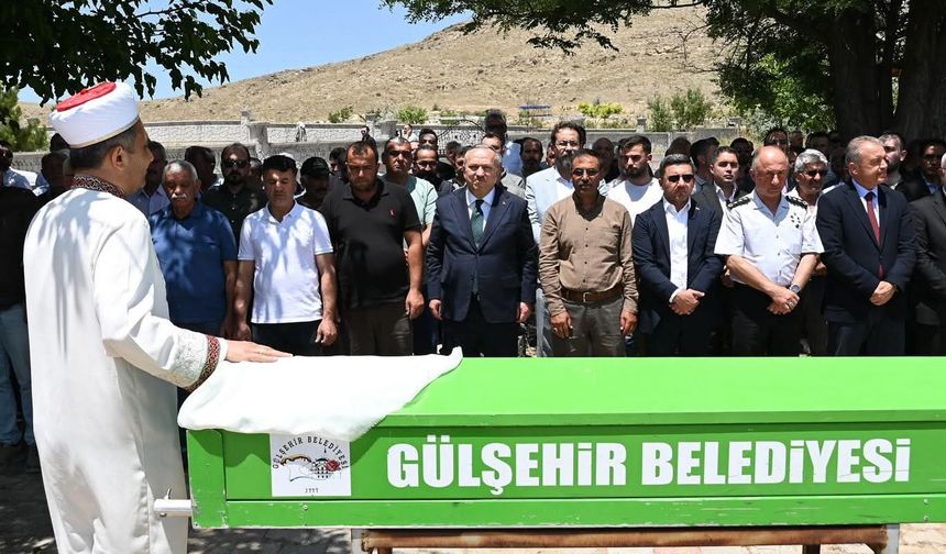 Vali Ali Fidan, Saime Çapacı’nın Cenaze Törenine Katıldı