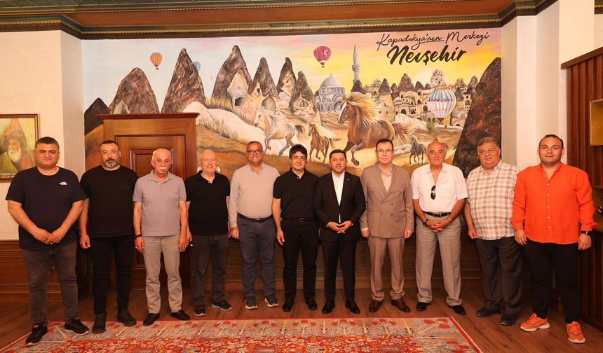 Yüksel Babaoğlu ve Ekibinden Başkan Arı’ya Ziyaret