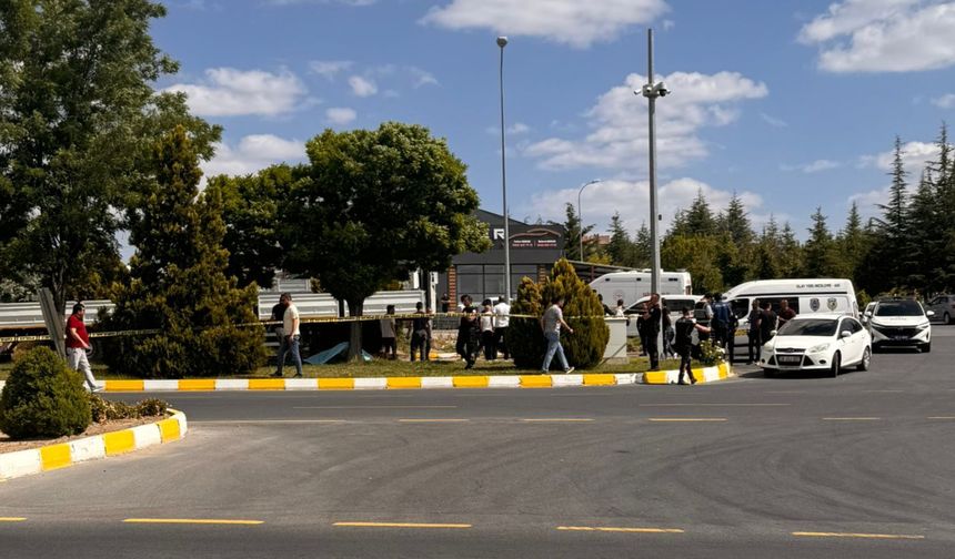 Nevşehir’de Annesinin Mezarını Ziyaret Eden 66 Yaşındaki Şahıs Yaşamına Son Verdi