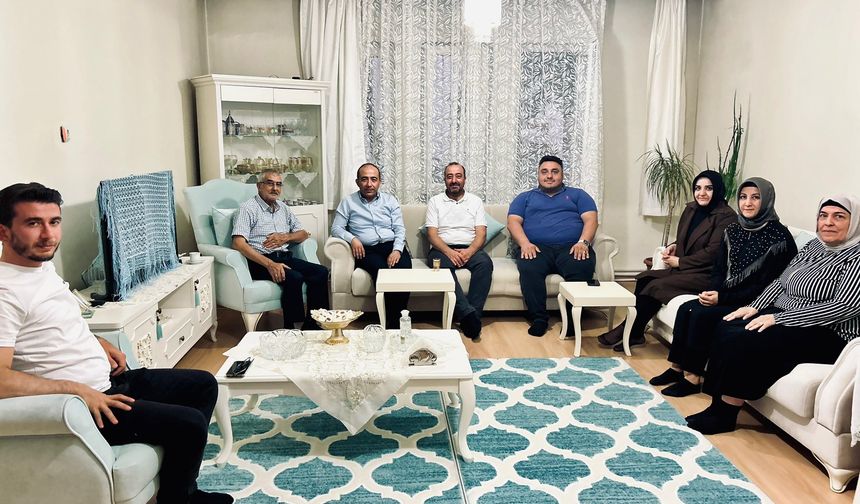 Başkan Serhat Sonugelen’den 30 Ağustos’ta Şehit ve Gazi Ailelerine Ziyaret