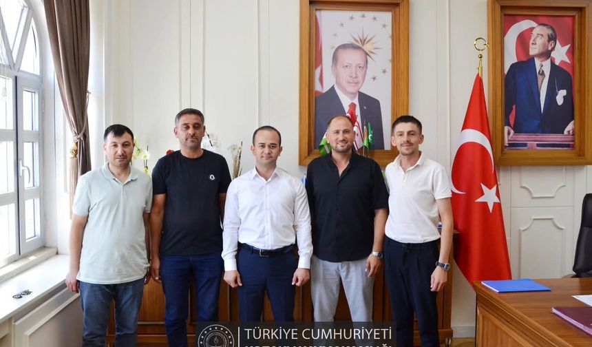 Nevşehir Yanmar Solis Bayisi Ercan Altay Heyetinden Kaymakam Mert Açar ve Başkan Sefer Neslihanoğlu’na Ziyaret