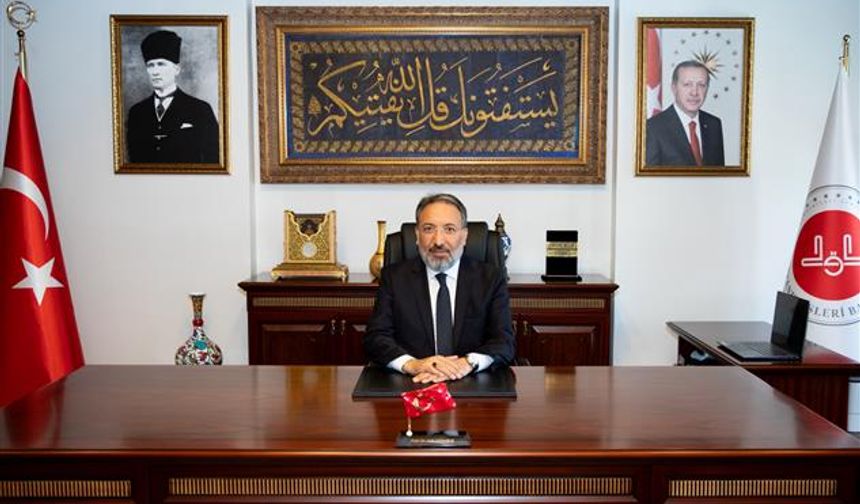 Diyanet İşleri Başkanlığı’na Prof. Dr. Safi Arpaguş Atandı