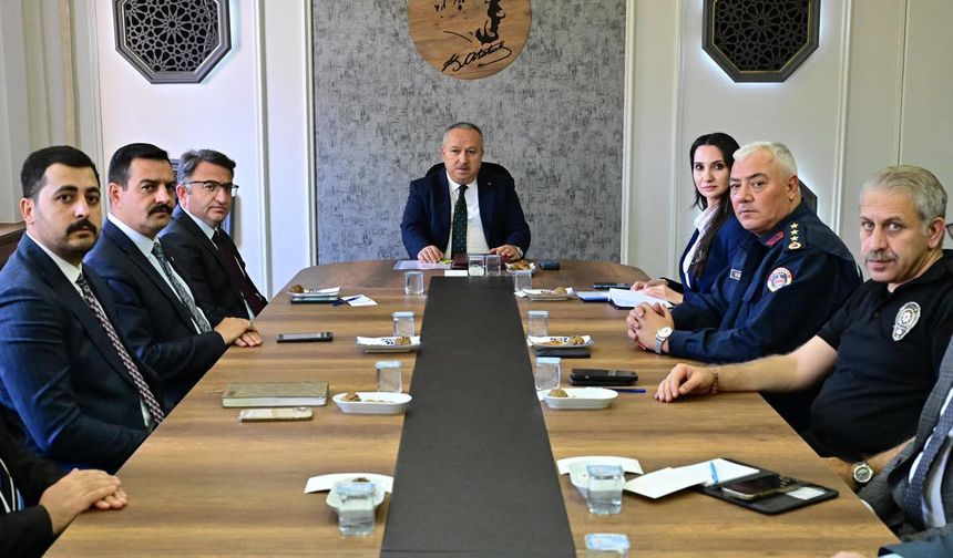 Vali Ali Fidan Hacıbektaş Kaymakamlığında Değerlendirme Toplantısı Yaptı