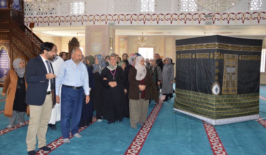 Ürgüp'te Umre Eğitim Semineri Düzenlendi