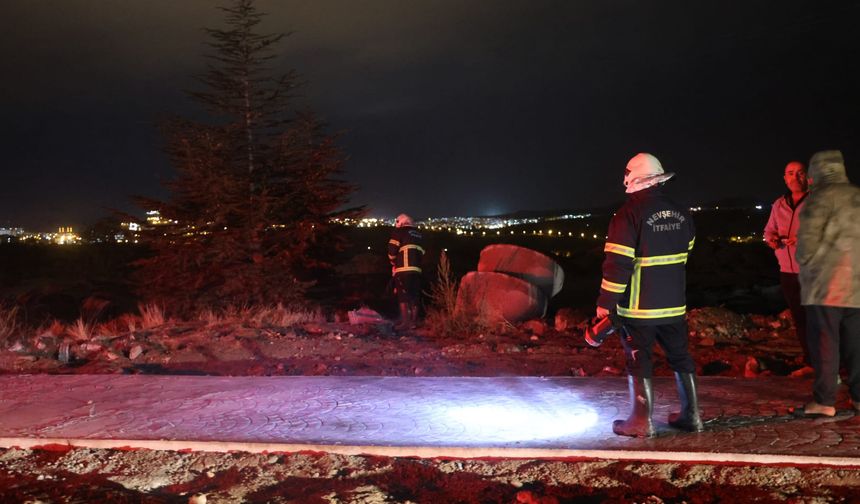 Yağmur Kısa Devre Yaptırdı, Elektrik Kablosu Alev Alev Yandı