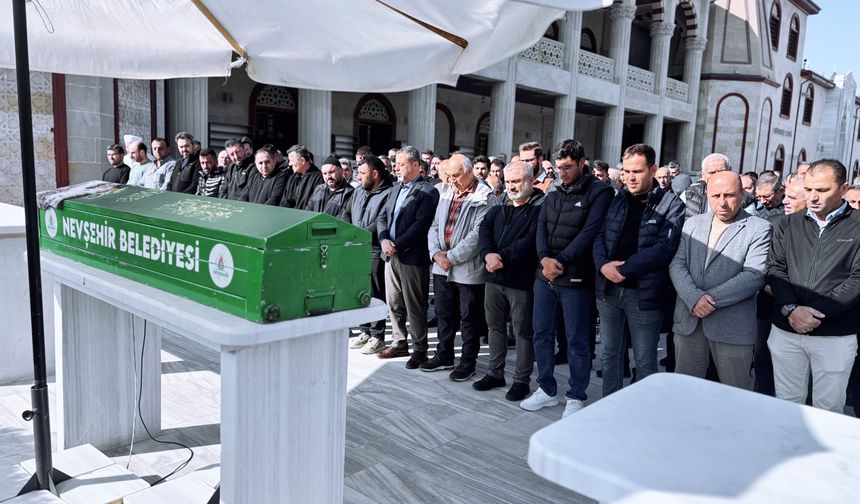 33 Yaşındaki Şeyma Kaya Gözyaşlarıyla Uğurlandı