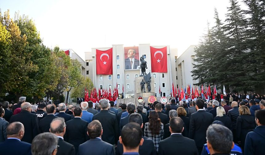Nevşehir’de Atatürk Anıtında 87. Yıl Dönümü Anma Töreni Düzenlendi