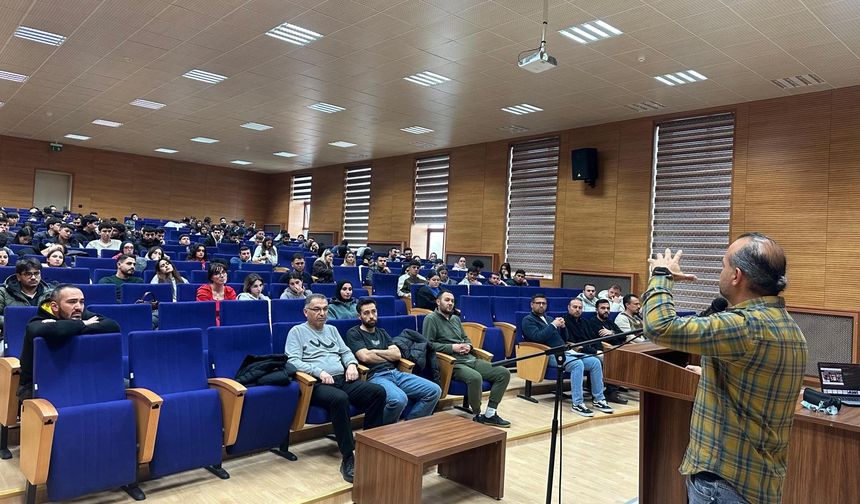 Spor Yaralanmalarının Önlenmesine Yönelik Bilgilendirme Programı Düzenlendi