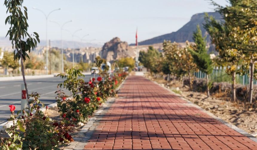 Göreme Bilal Eroğlu Caddesi Yürüyüş Yolu Tamamlandı