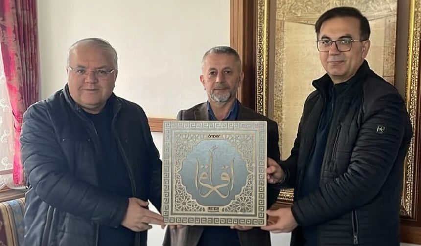 Mehmet Kahraman ve Dr. Fatih Yakut’tan Cihannüma Genel Başkanı Selim Cerrah’a Ziyaret