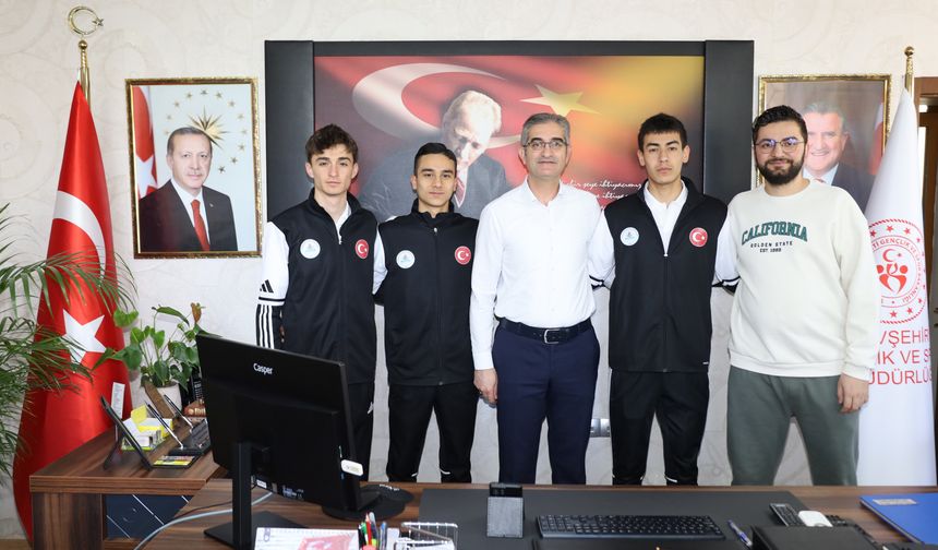 Nevşehir Gençlik Spor İl Müdürü’ne Avrupa 8’incisi Atletlerden Ziyaret ~ Hedef 2027 Avrupa