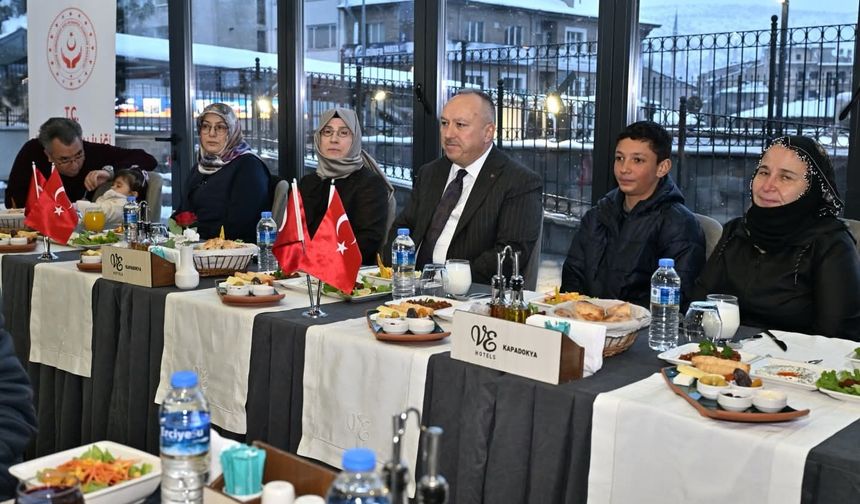 Nevşehir'de Koruyucu Aileler İftar Programında Buluştu