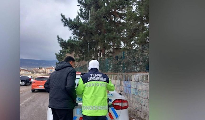 Mustafapaşa’da Trafiği Tehlikeye Atan Araç Trafikten Men Edildi