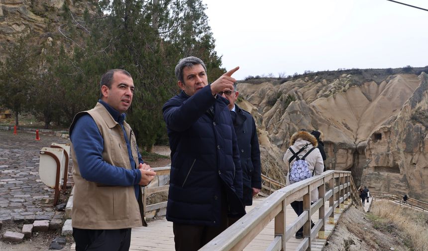 Alan Başkanı Aslanbay’dan Göreme’deki Kazı Çalışmalarına İnceleme