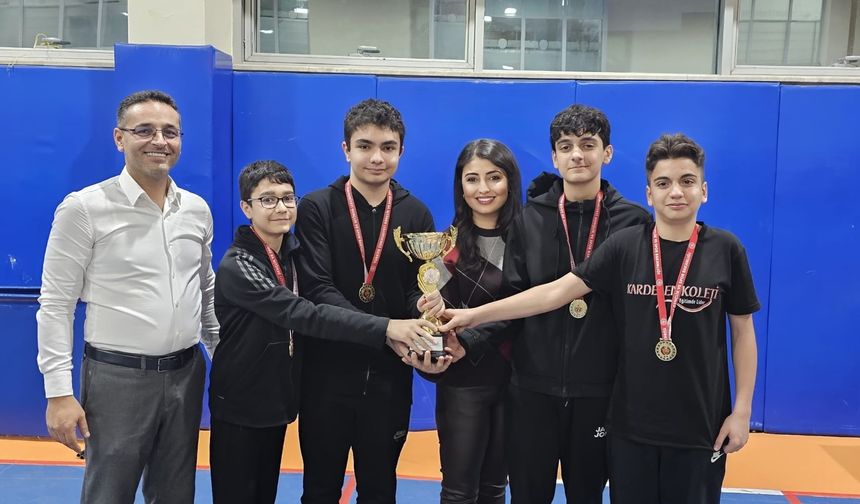 Kardelenli Şampiyon Satranç Oyuncuları Bölge Finalinde