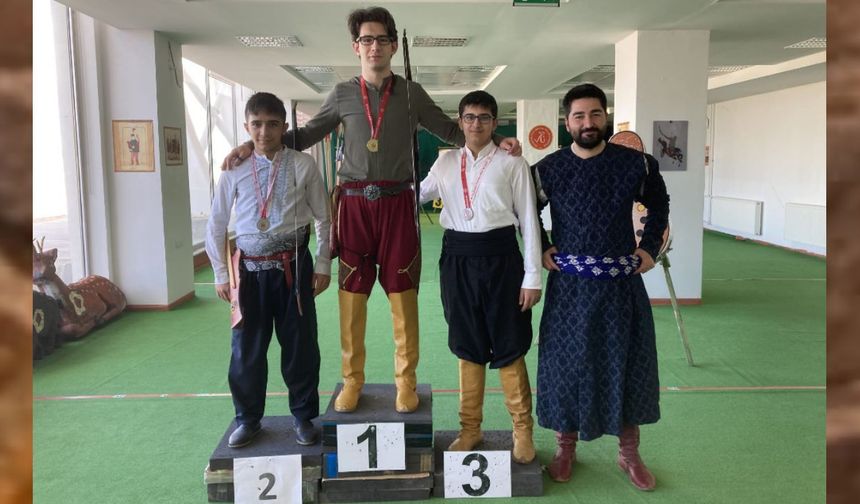 Okçulukta Şampiyon Kardelen’den