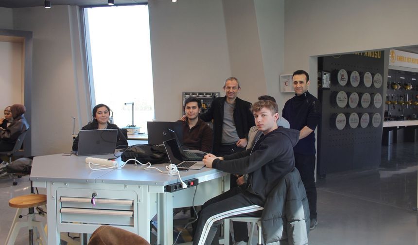 NEVÜ Milli Teknoloji Atölyesi’nde Geleceğin Projeleri Görücüye Çıktı