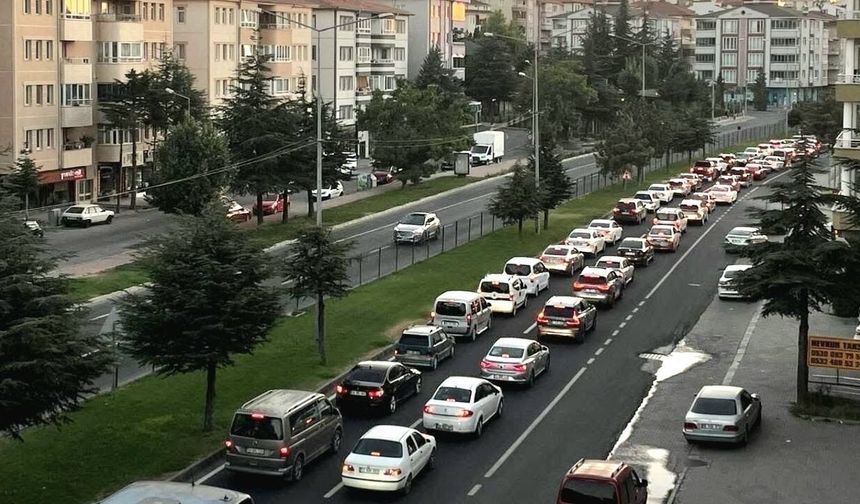 Nevşehir’de  Şubat ayı itibariyle trafiğe kayıtlı araç sayısı 174 bin 875 oldu