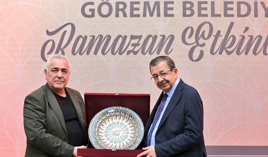 Göreme’de Hayati İnanç Sevenleriyle Buluştu