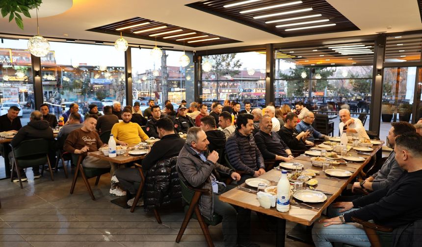 Göreme Belediyesi Çalışanları Geleneksel İftar Programında Bir Araya Geldi