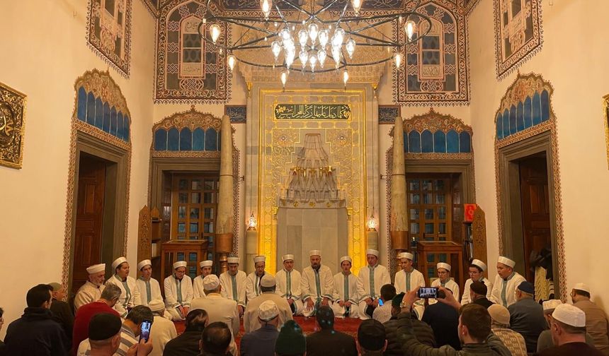 Merkez Nevşehir Anadolu İmam Hatip Lisesi Öğrencileri Kurşunlu Camii’nde Teravih Namazı Kıldırdı