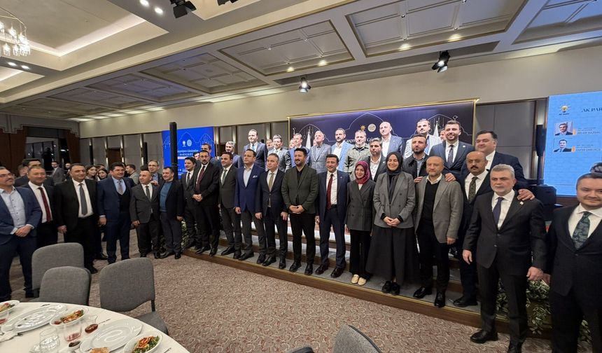 AK Parti Nevşehir Milletvekili Emre Çalışkan, AK Parti Genel Merkezi’nde Düzenlenen İftar Programına Katıldı