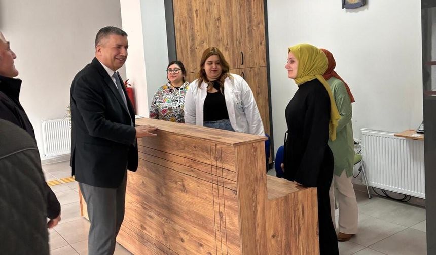 Nevşehir’de Sağlık Hizmetleri Yerinde İncelendi: Tartar’dan ASM ve KETEM Tırı Ziyareti