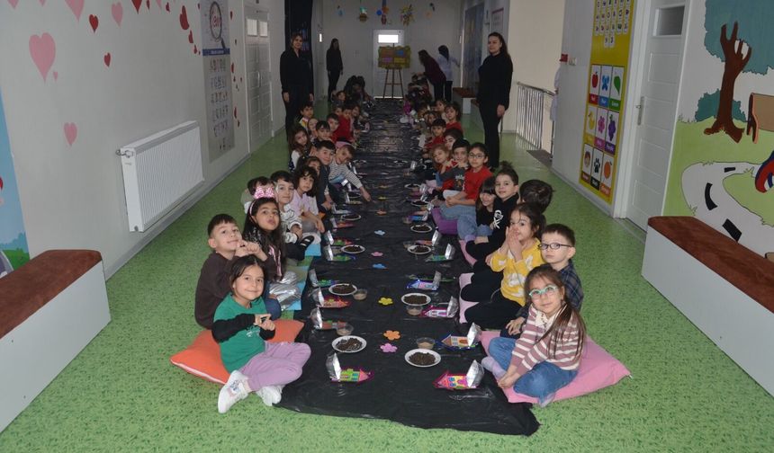 Anaokulu Öğrencileri Yerli Tohumları Toprakla Buluşturdu