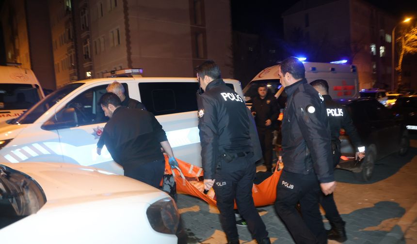 Nevşehir’de "Bu Parkın Lambası Niye Yanmıyor Kavgası": 3 Yaralı