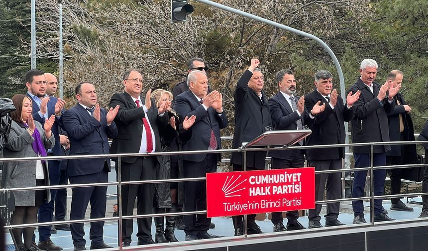 CHP Genel Başkanı Özel Nevşehir’de Konuştu! Altyapı ve Turizmi Vurguladı