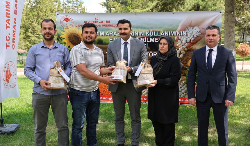 Nevşehir'de Çiftçilere 22 Ton Tohumluk Kuru Fasulye Dağıtıldı