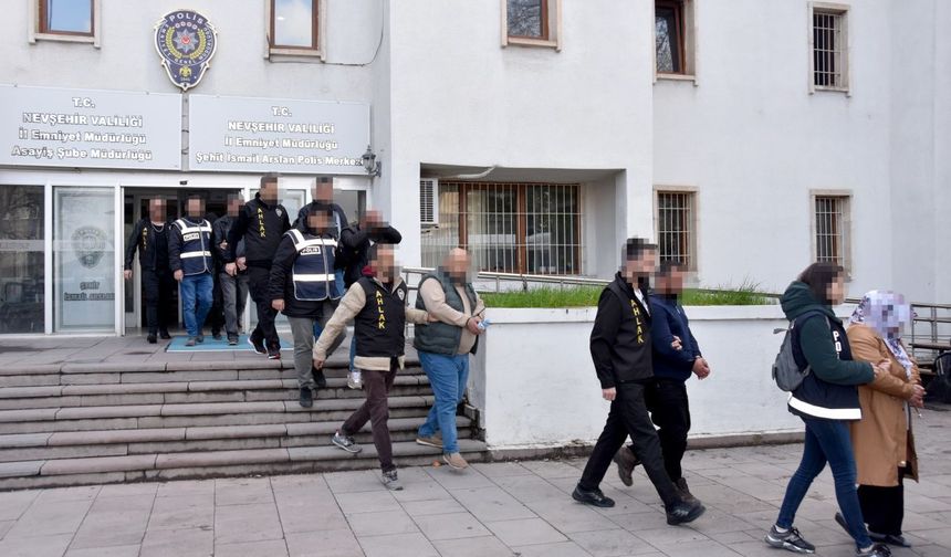 Kozaklı’da Fuh*ş Operasyonunda 6 Şahıs Tutuklandı