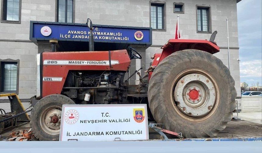 Avanos’ta Şase Numarası Değiştirilmiş Traktör ve Motosiklet Ele Geçirildi