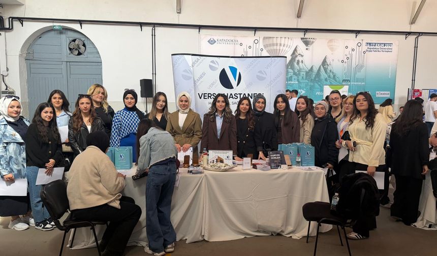 Versa Hastanesi, Kapadokya Üniversitesi Kariyer Günlerinde Öğrencilerle Buluştu