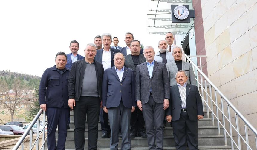 Sakarya TSO Heyetinden Parmaksız’a Ziyaret