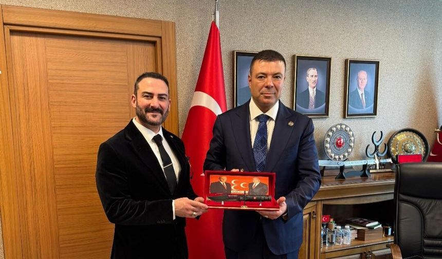 İş İnsanı Emin Koçak’tan MHP’li Özgür Bayraktar’a Hayırlı Olsun Ziyareti