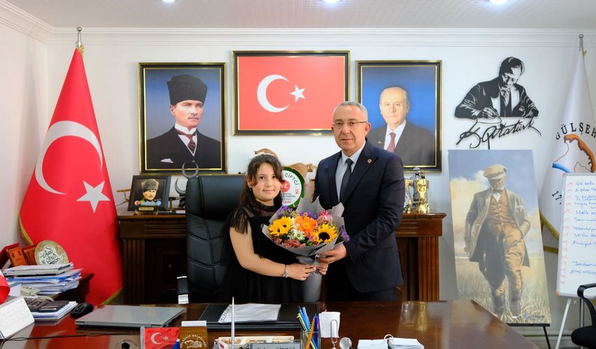 Gülşehir'de 23 Nisan’da Başkanlık Koltuğuna Minik Başkan Hatice Gökçe Doğan Oturdu
