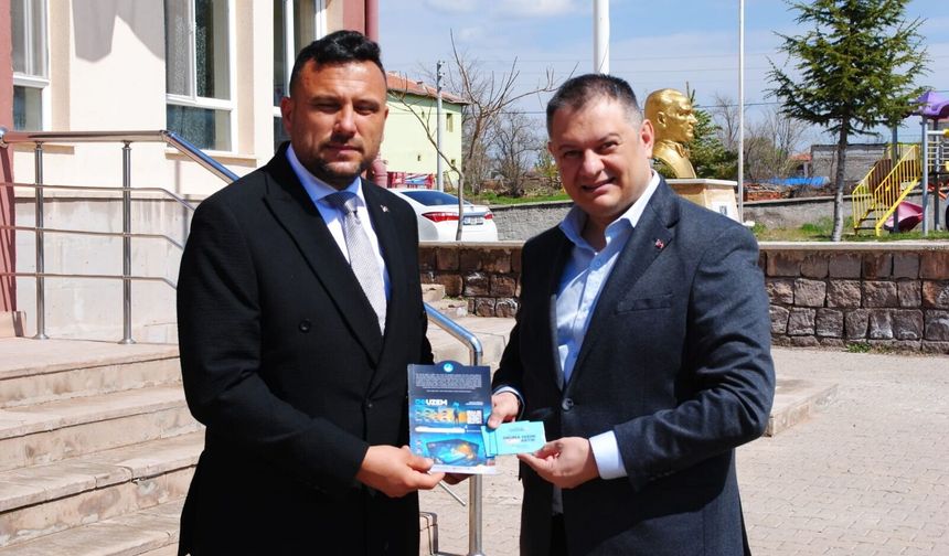 Öğrencilere “UZEM” ve “ODAK” Hediye Edildi