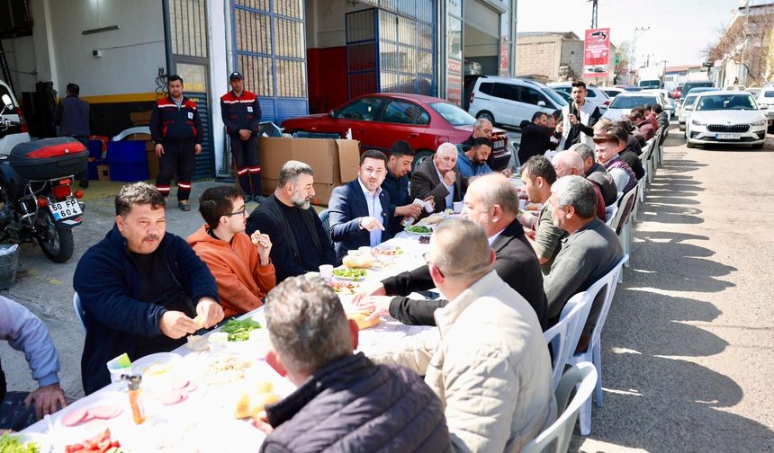 Başkan Rasim Arı Yeni Sanayi Sitesi Esnafıyla Buluştu: Talep ve Öneriler Dinlendi, Yeni Sanayi Projesine İlişkin Önemli