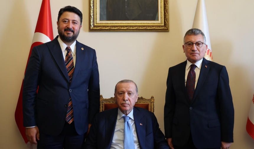 Cumhurbaşkanı Erdoğan’dan Nevşehir’e Selam Nevşehir Milletvekili Çalışkan Cumhurbaşkanı Erdoğan ile Bir Araya Geldi