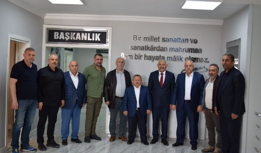 Pınarbaşı’na Hayırlı Olsun Ziyaretleri Devam Ediyor