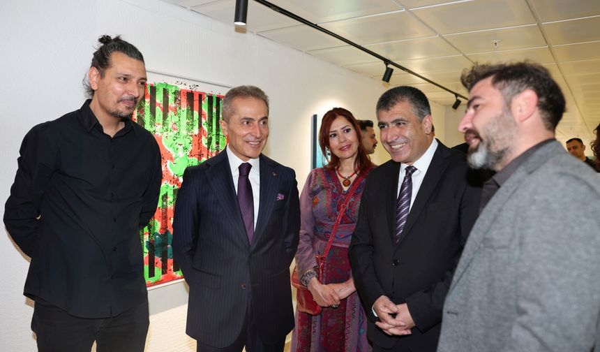 NEVÜ Alt Kat Sanat Galerisi ve “3. Uluslararası Hoşgörü ve Barış Sergisi” Açıldı