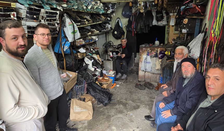 Nevşehir’de Bayram Öncesi Ayakkabı Tamircilerinde Yoğunluk Yaşanıyor