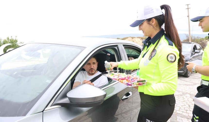 Nevşehir’de Polis Ekiplerinden Tatlı Uygulama