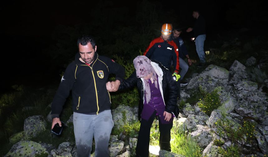 Nevşehir'de 1230 Rakımlı Tepede Mahsur Kalan Kadın Kurtarıldı