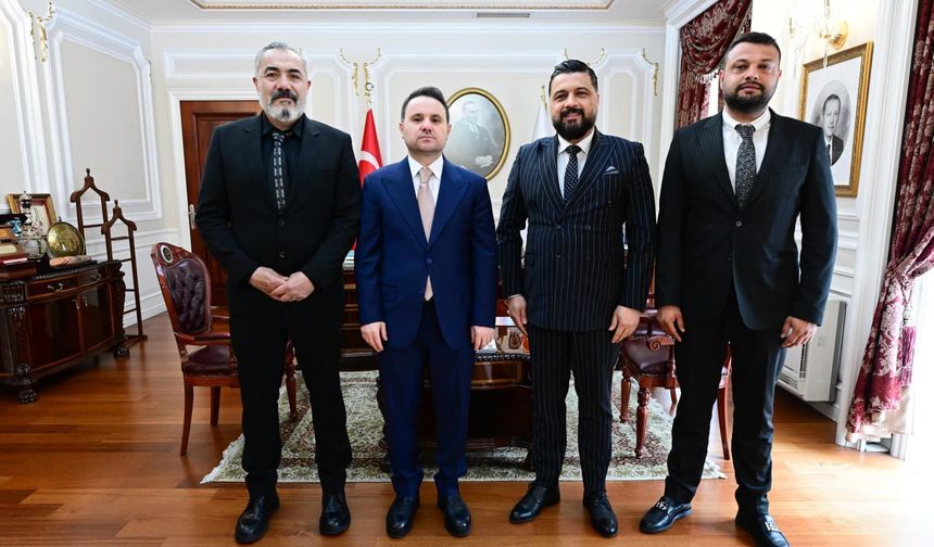 Versa Hastanesi Yönetiminden Adalet Bakanı Akın Gürlek’e Hayırlı Olsun Ziyareti
