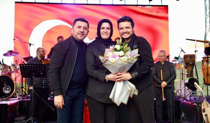 Nevşehir, 19 Mayıs’ın 107. Yılını Özgür Can Çoban Konseriyle Kutladı