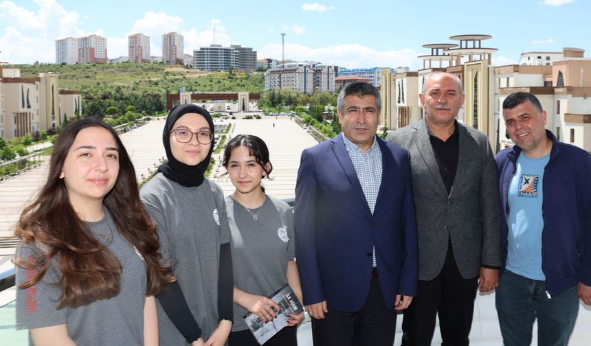 Nevşehir Fevzi Dirikoç Fen Lisesi’nden Rektör Aktekin’e Ziyaret