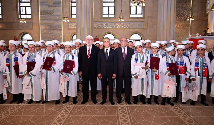 Nevşehir’de 207 Hafız İçin İcazet Merasimi Düzenlendi